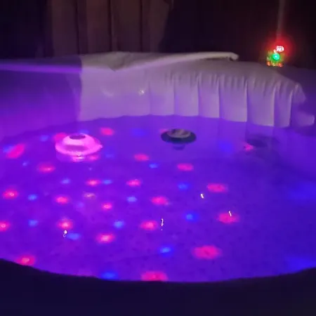 Casa Mahana Bed & Breakfast